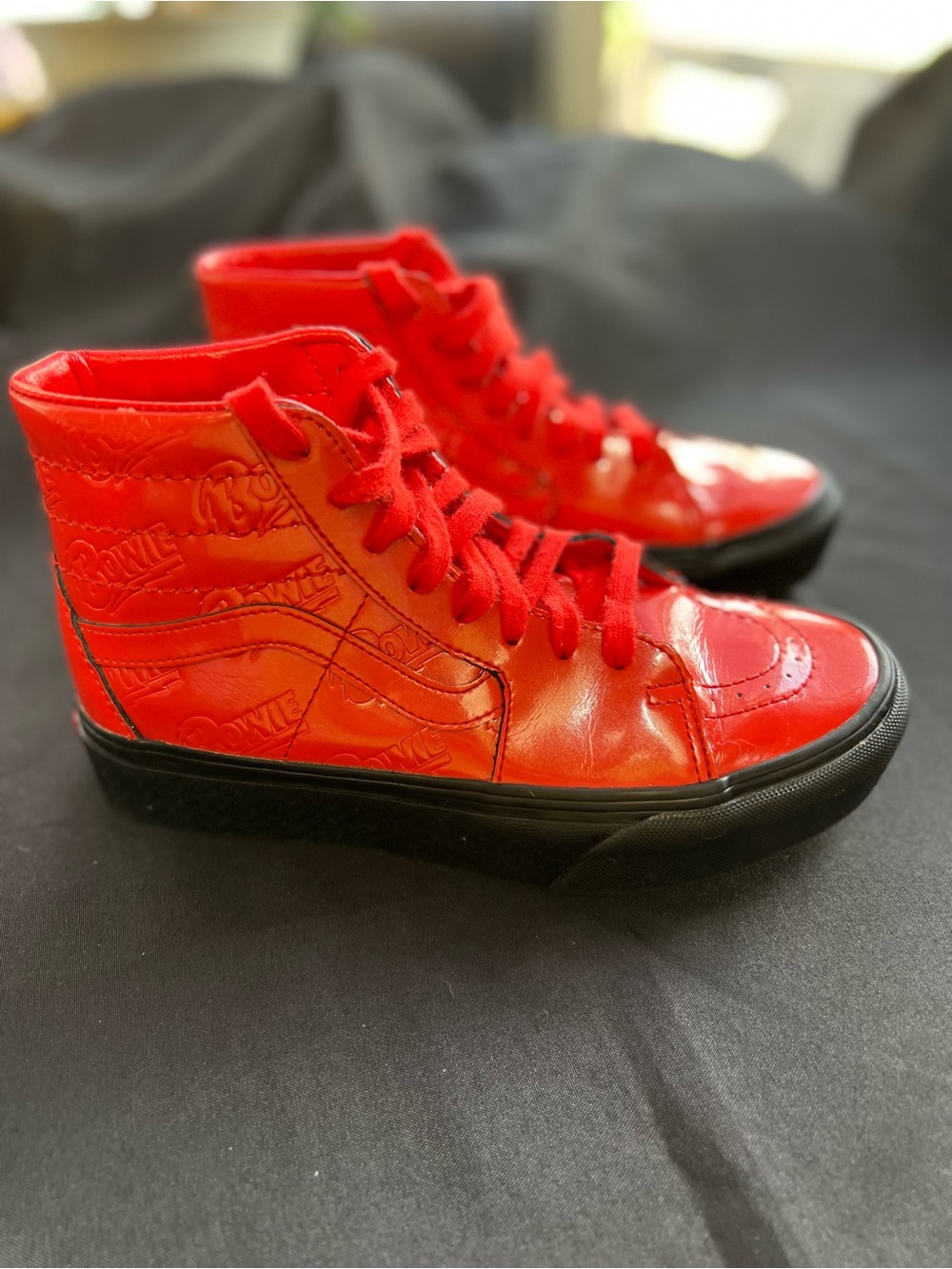 David Bowie Vans Red High-Top Sneakers/Skate shoes - Picture 2 of 13